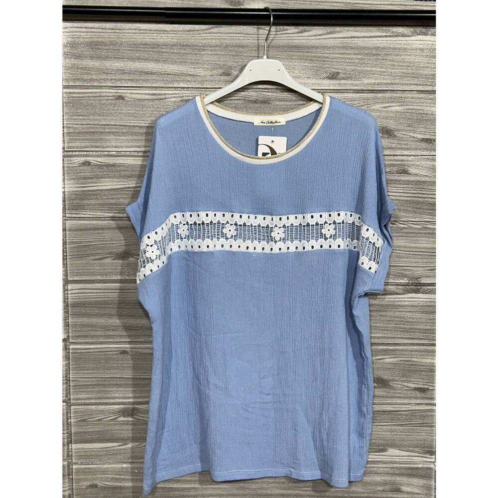 NEW OZ women's embelished short sleeve tee in blue